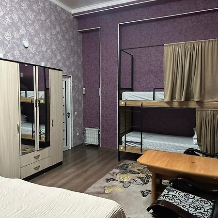 Sweet Home Hostel 比什凯克 外观 照片