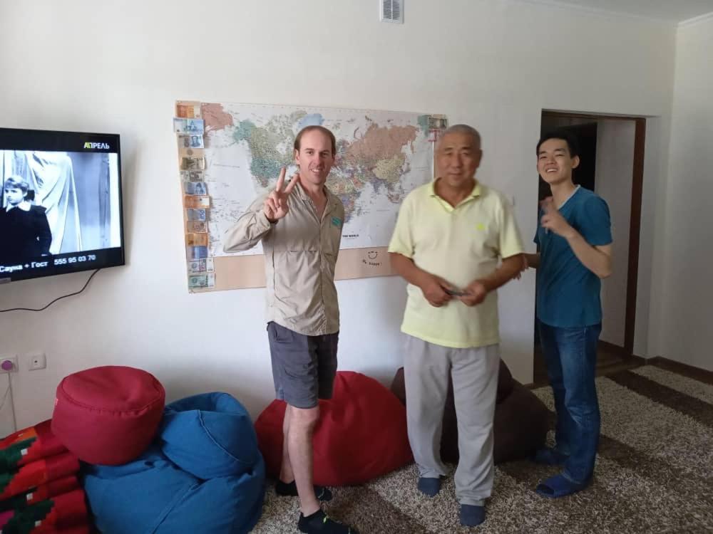 Sweet Home Hostel 比什凯克 外观 照片