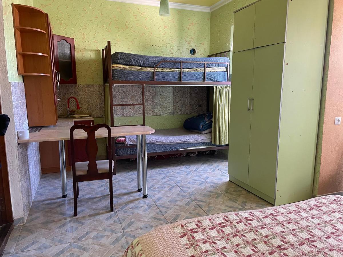 Sweet Home Hostel 比什凯克 外观 照片