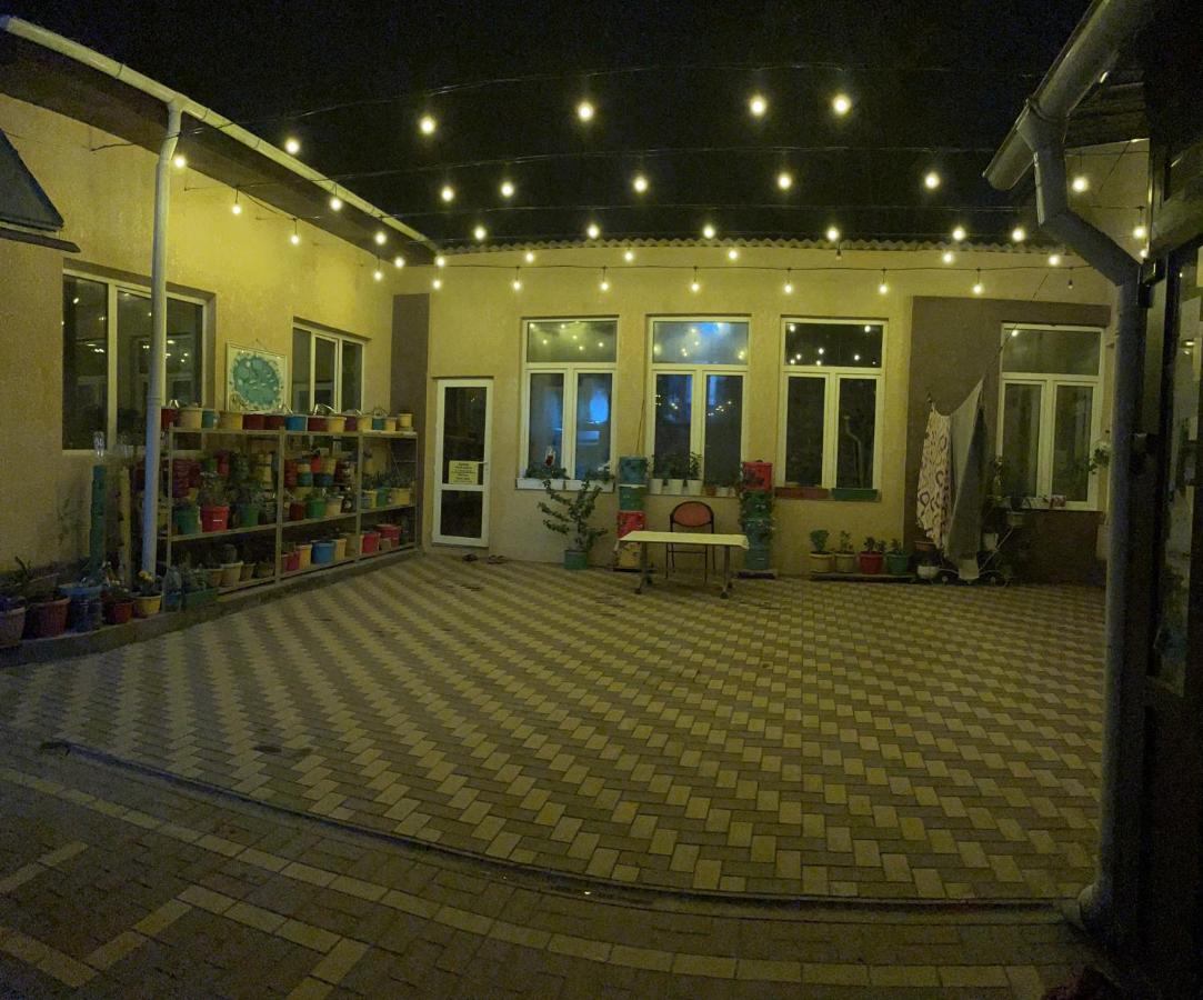 Sweet Home Hostel 比什凯克 外观 照片