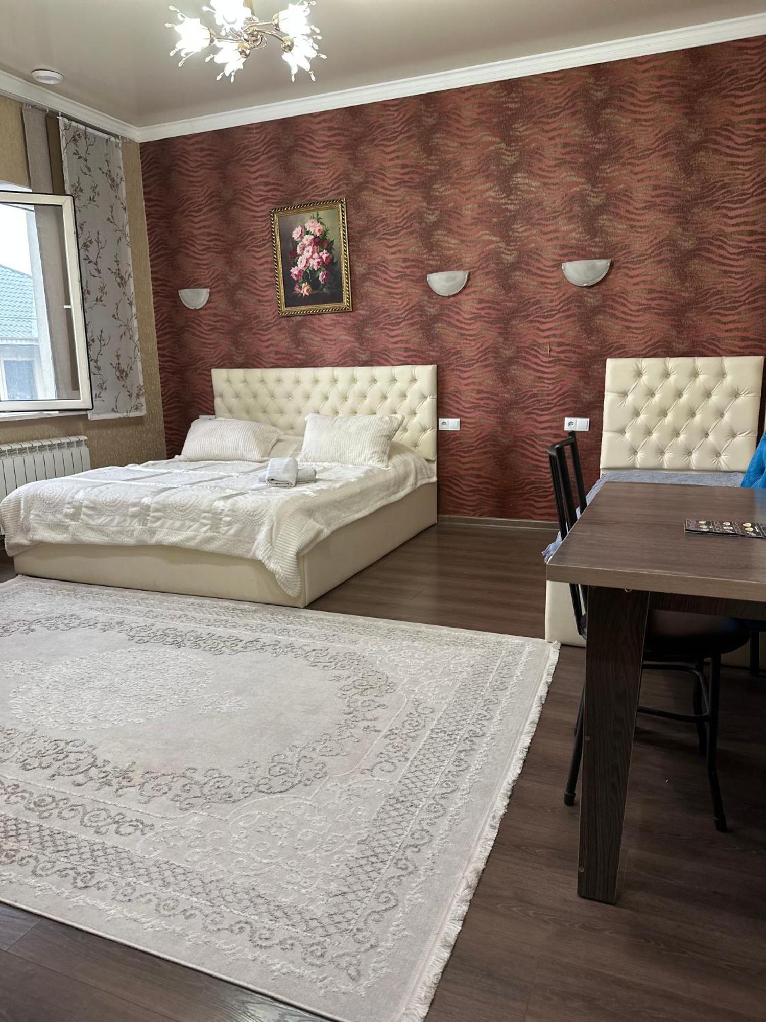 Sweet Home Hostel 比什凯克 外观 照片